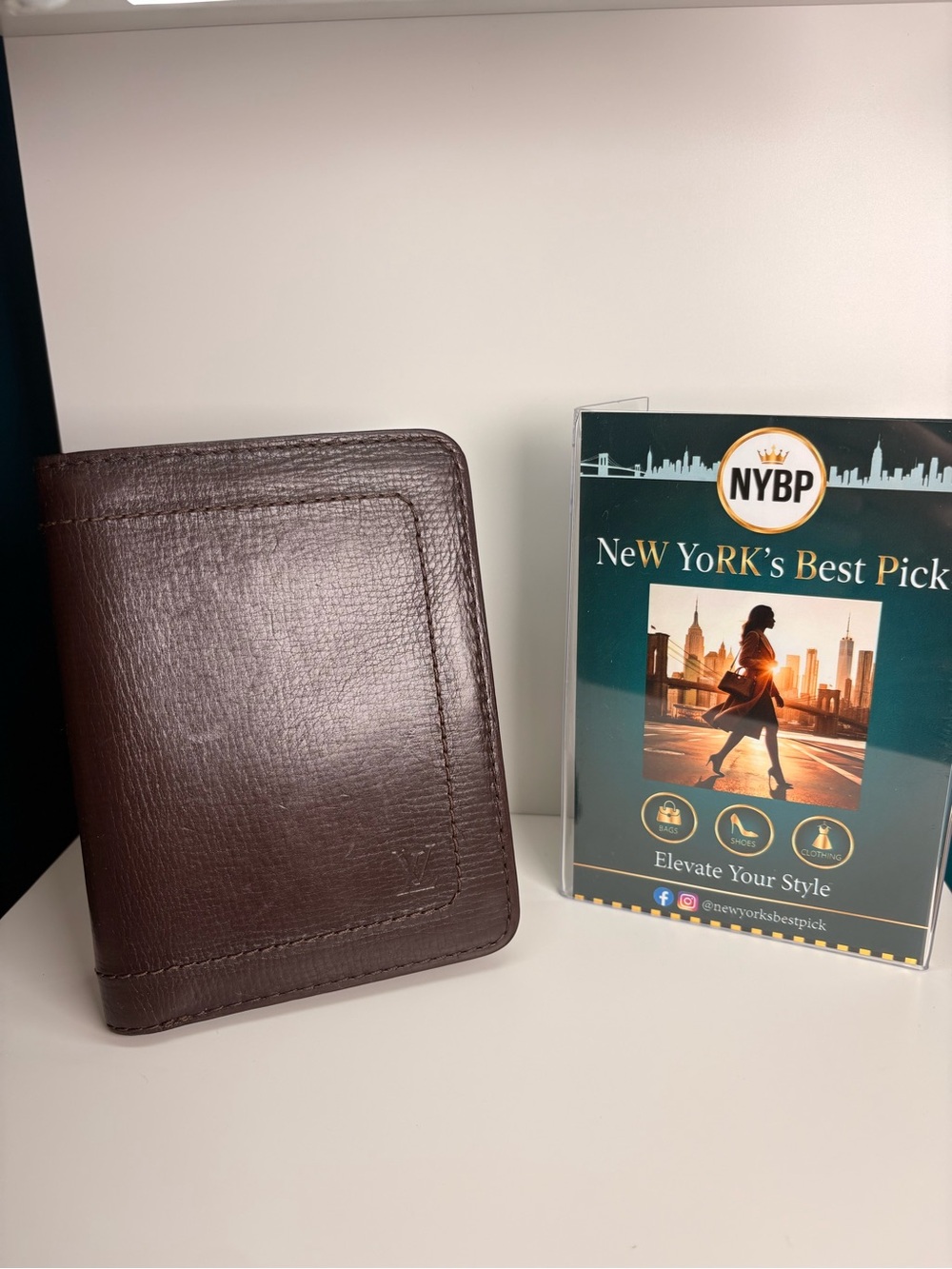 Pre❤️Louis Vuitton Utah Leather Bifold Passport/Wallet - Brown - Picture 12 of 15